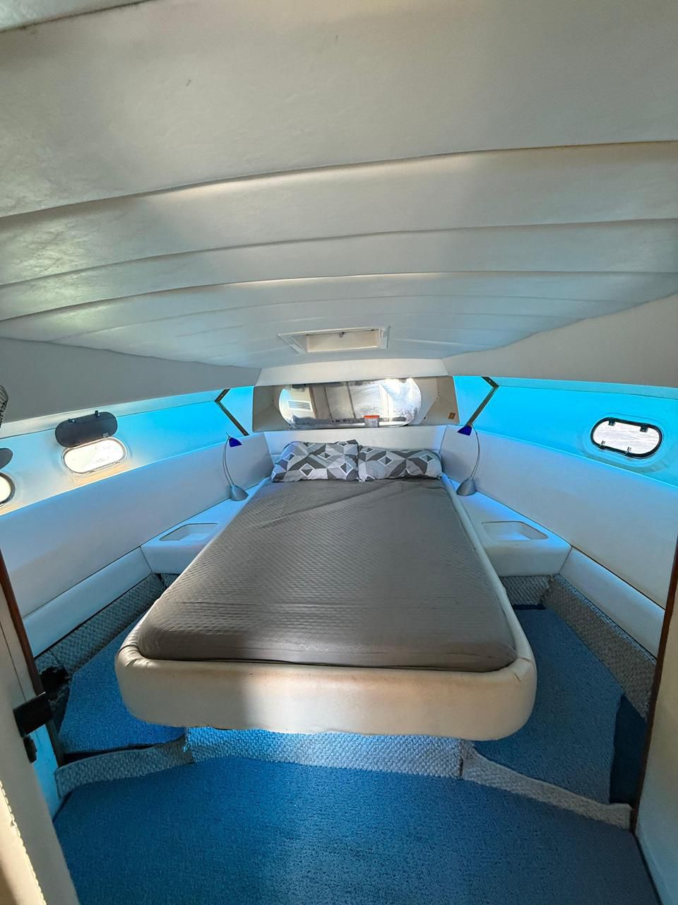 Lancha Oceanic 36 pés - Vista 2