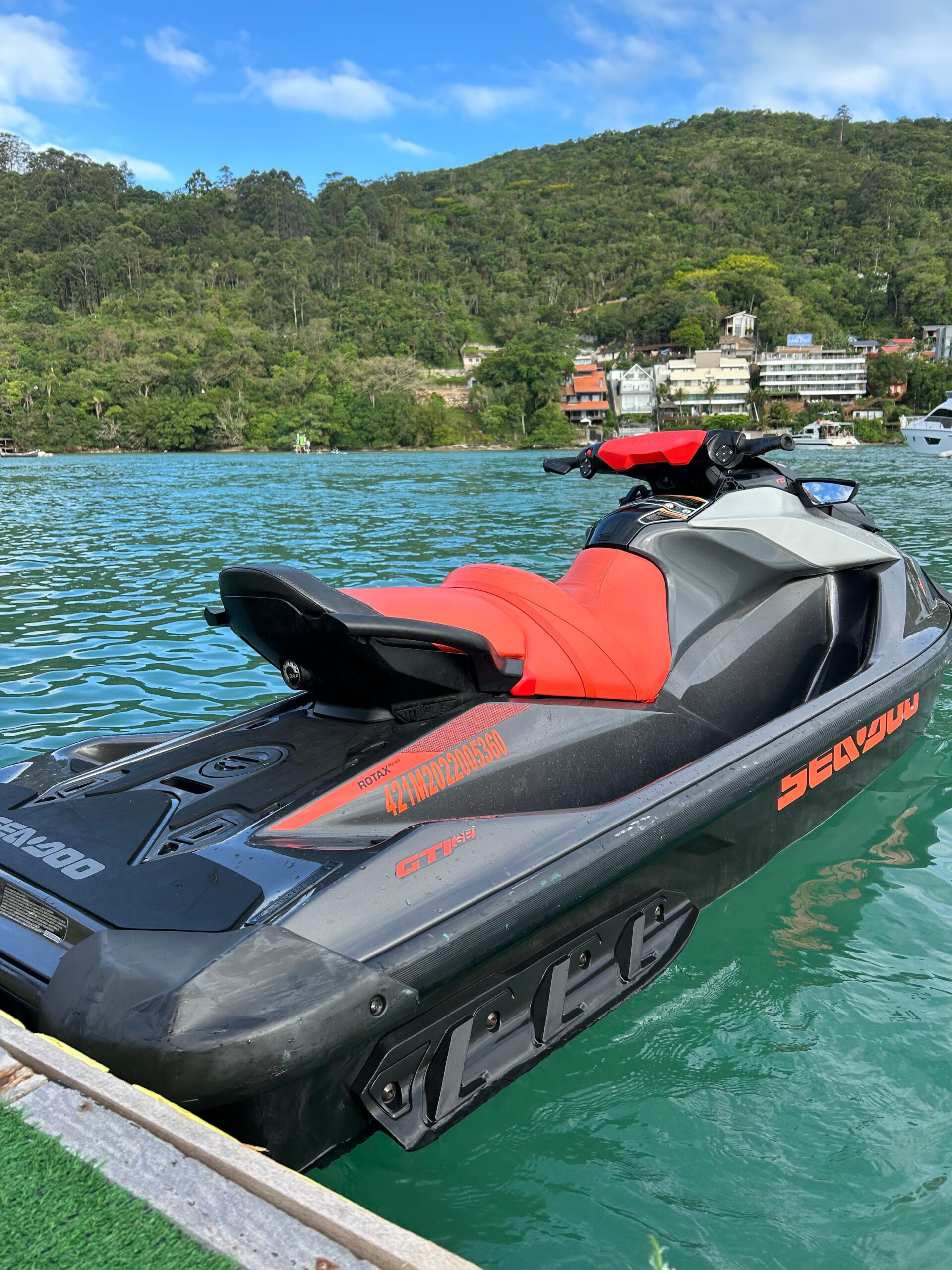 Jet Ski Sea-Doo 170 hp - Vista 1