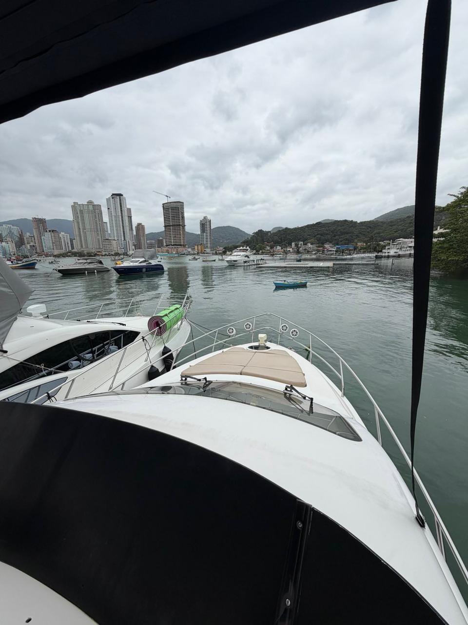 Lancha Azimut 38 pés - Vista 4